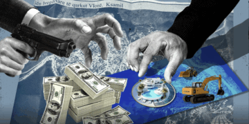 Pikat e voçkla që po fundosin Ksamilin: Krim i organizuar, pastrim prash dhe zhvatje pronash